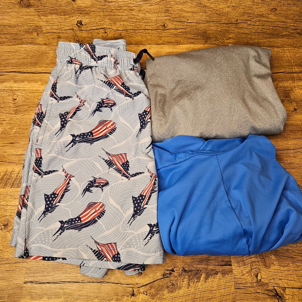 Huk Flag Fish swim shorts 2 rash guards hooded shirts size adult small